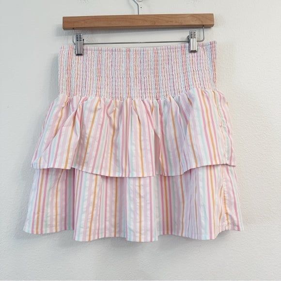 Vineyard Vines Harbor Smocked Mini Tiered Skirt Neon Rosa Size M NEW - Picture 1 of 8
